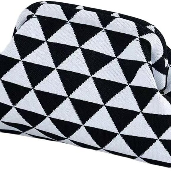 Chic Checkered Clutch Handbag: Nylon Dumpling Crossbody Purse, 3 Compartments - Picture 1 of 6